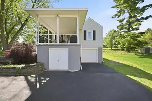 1749 Brodhead Rd, Moon/Crescent Twp, PA 15108 - Photo 28
