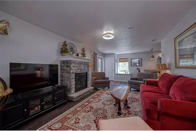 373 Old Plank Rd, Penn Township, PA 16002 - Photo 24