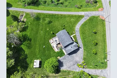 373 Old Plank, Penn Township, PA 16002 - Photo 38