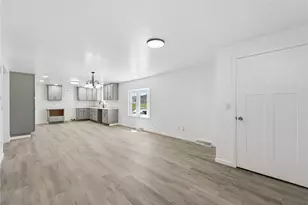 4362 State Route 136, Hempfield Township, PA 15601 - Photo 6