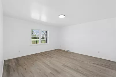 4362 State Route 136, Hempfield Township, PA 15601 - Photo 14