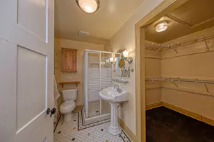 700 4th St, Oakmont, PA 15139 - Photo 32