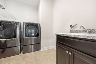 4458 Walnut Ridge Cir, South Fayette, PA 15057 - Photo 32