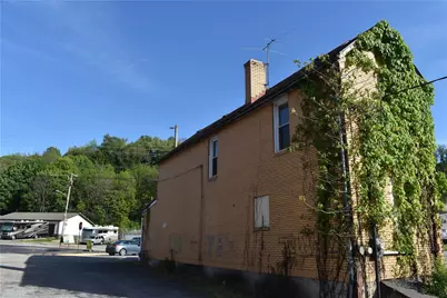 537 S 5 Th St, Jeannette, PA 15644 - Photo 4