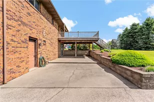 2123 Carolina Ave, West Mifflin, PA 15122 - Photo 24