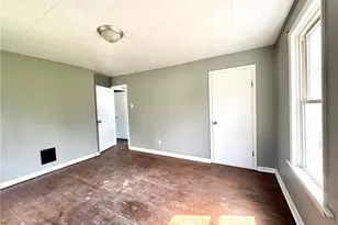46 High St, Union Township, PA 16101 - Photo 12