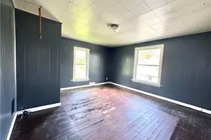 46 High St, Union Township, PA 16101 - Photo 10