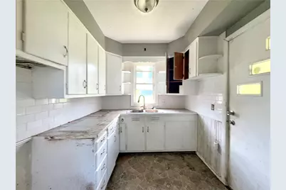 46 High St, Union Township, PA 16101 - Photo 6