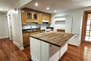322 Chelsea Dr, Hempfield Township, PA 15601 - Photo 8
