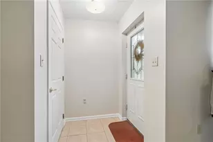 101 Wimbledon Dr, Mount Pleasant Township, PA 15666 - Photo 18