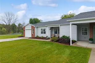 101 Wimbledon Dr, Mount Pleasant Township, PA 15666 - Photo 2