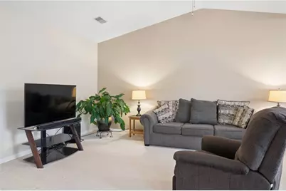 101 Wimbledon Dr, Mount Pleasant Township, PA 15666 - Photo 6