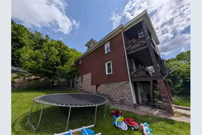 825 Benwood Ave, Stowe Township, PA 15136 - Photo 16