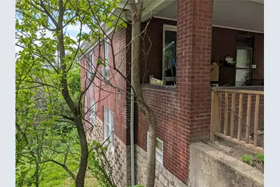 825 Benwood Ave, Stowe Township, PA 15136 - Photo 4