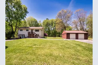 104 Lakewood Dr, North Sewickley Township, PA 16117 - Photo 2