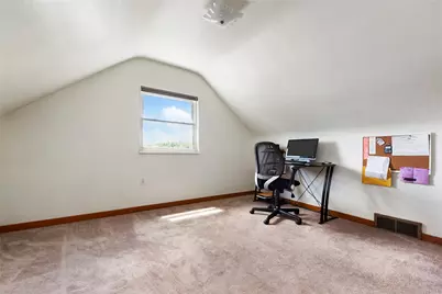 5610 5th St, Pittsburgh, PA 15236 - Photo 26