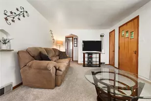 5610 5th St, Pittsburgh, PA 15236 - Photo 8