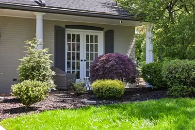246 Trotwood West Dr, Pittsburgh, PA 15241 - Photo 4