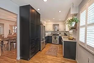 221 Virginia Ave, Pittsburgh, PA 15215 - Photo 8