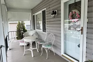 114 Beech St, Connellsville, PA 15425 - Photo 2