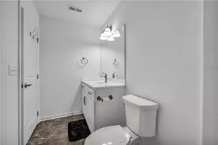 2013 Cool Springs Dr, Bethel Park, PA 15234 - Photo 28