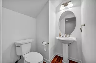 2013 Cool Springs Dr, Bethel Park, PA 15234 - Photo 12