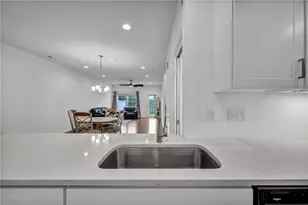 2013 Cool Springs Dr, Bethel Park, PA 15234 - Photo 6