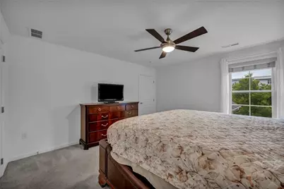 2013 Cool Springs Dr, Bethel Park, PA 15234 - Photo 34