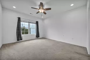 2013 Cool Springs Dr, Bethel Park, PA 15234 - Photo 14