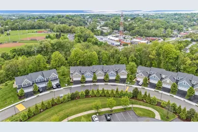 2013 Cool Springs Dr, Bethel Park, PA 15234 - Photo 40