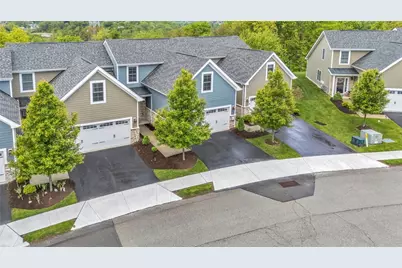 2013 Cool Springs Dr, Bethel Park, PA 15234 - Photo 42