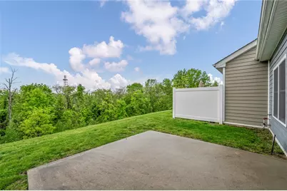 2013 Cool Springs Dr, Bethel Park, PA 15234 - Photo 38