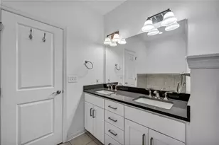 2013 Cool Springs Dr, Bethel Park, PA 15234 - Photo 18
