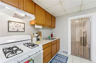 427 Taylor St, Pittsburgh, PA 15224 - Photo 14