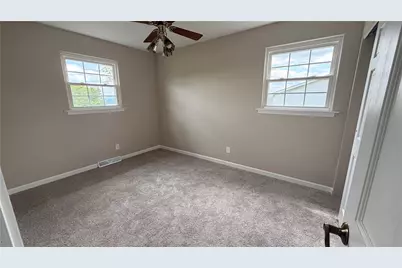 1403 2nd Ave, Brighton Township, PA 15009 - Photo 6