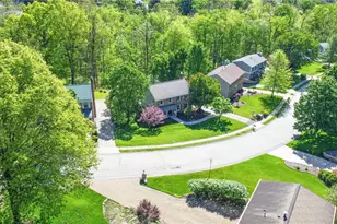 5885 Dalmatian Dr, Bethel Park, PA 15102 - Photo 38