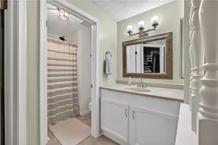 5885 Dalmatian Dr, Bethel Park, PA 15102 - Photo 26