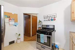 3680 Oakleaf, Pittsburgh, PA 15227 - Photo 12