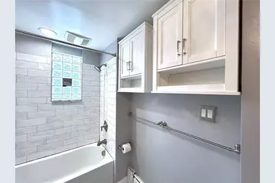 305 Marion Avenue, Pittsburgh, PA 15221 - Photo 12