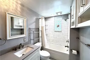 305 Marion Ave, Pittsburgh, PA 15221 - Photo 10