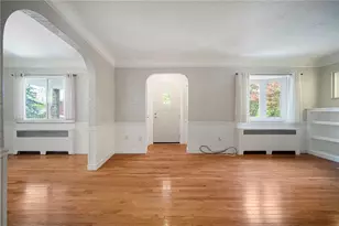 329 Questend Ave, Pittsburgh, PA 15228 - Photo 2
