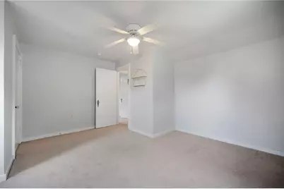 329 Questend Ave, Pittsburgh, PA 15228 - Photo 24