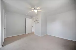 329 Questend Ave, Pittsburgh, PA 15228 - Photo 24