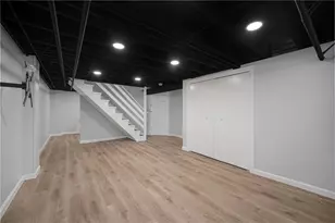 329 Questend Ave, Pittsburgh, PA 15228 - Photo 30