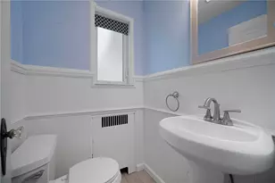 329 Questend Ave, Pittsburgh, PA 15228 - Photo 16