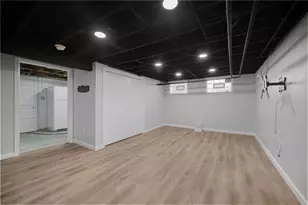 329 Questend Ave, Pittsburgh, PA 15228 - Photo 34