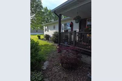 409 Oak St, North Union Township, PA 15445 - Photo 32