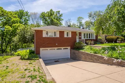 448 Saratoga Dr, Pittsburgh, PA 15236 - Photo 2