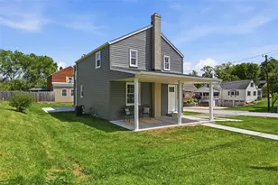 621 Oberdick Dr, Elizabeth Twp/Boro, PA 15135 - Photo 2