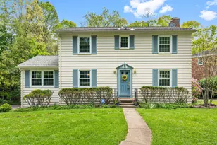 105 Cornwall Dr, Pittsburgh, PA 15238 - Photo 2